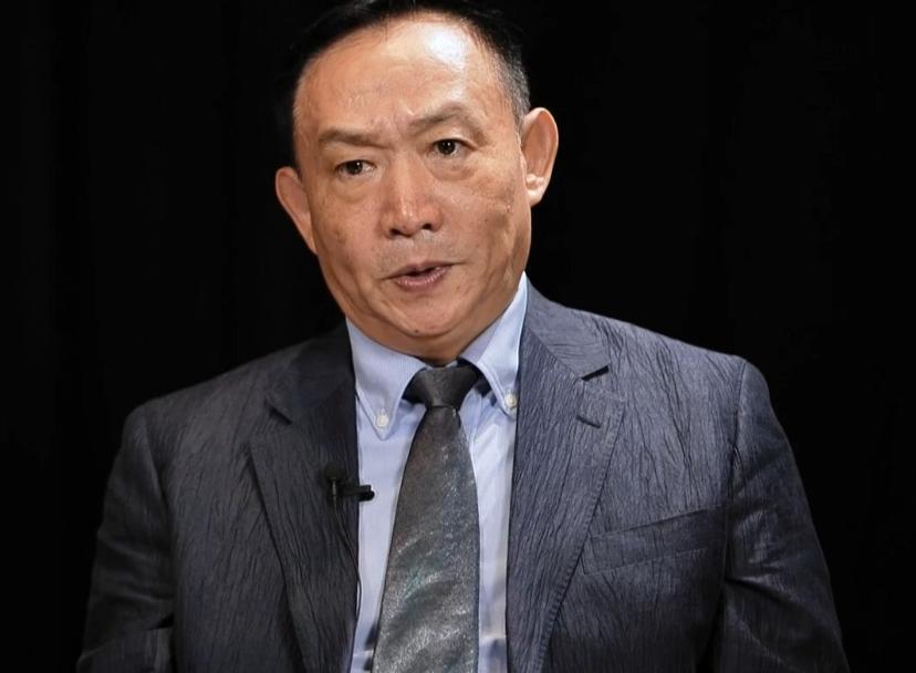 卢麒元一语道破城镇化的核心陷阱：靠农民变卖土地拉动消费，本质和卖血下饭馆没有区别