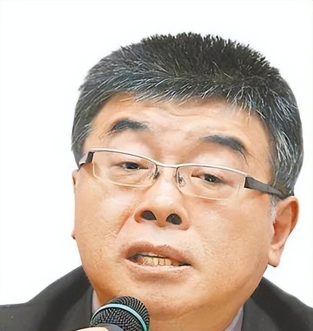 李敖之子李勘直言：大陆网民误以为邱毅在台湾很有影响力！真实情况让人大跌眼镜，邱毅