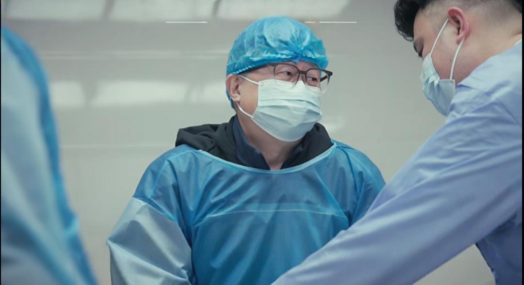 法医刘良医生的访谈内容，让全网沉默良久。他用他的经验，给我们每个人提了一个醒。