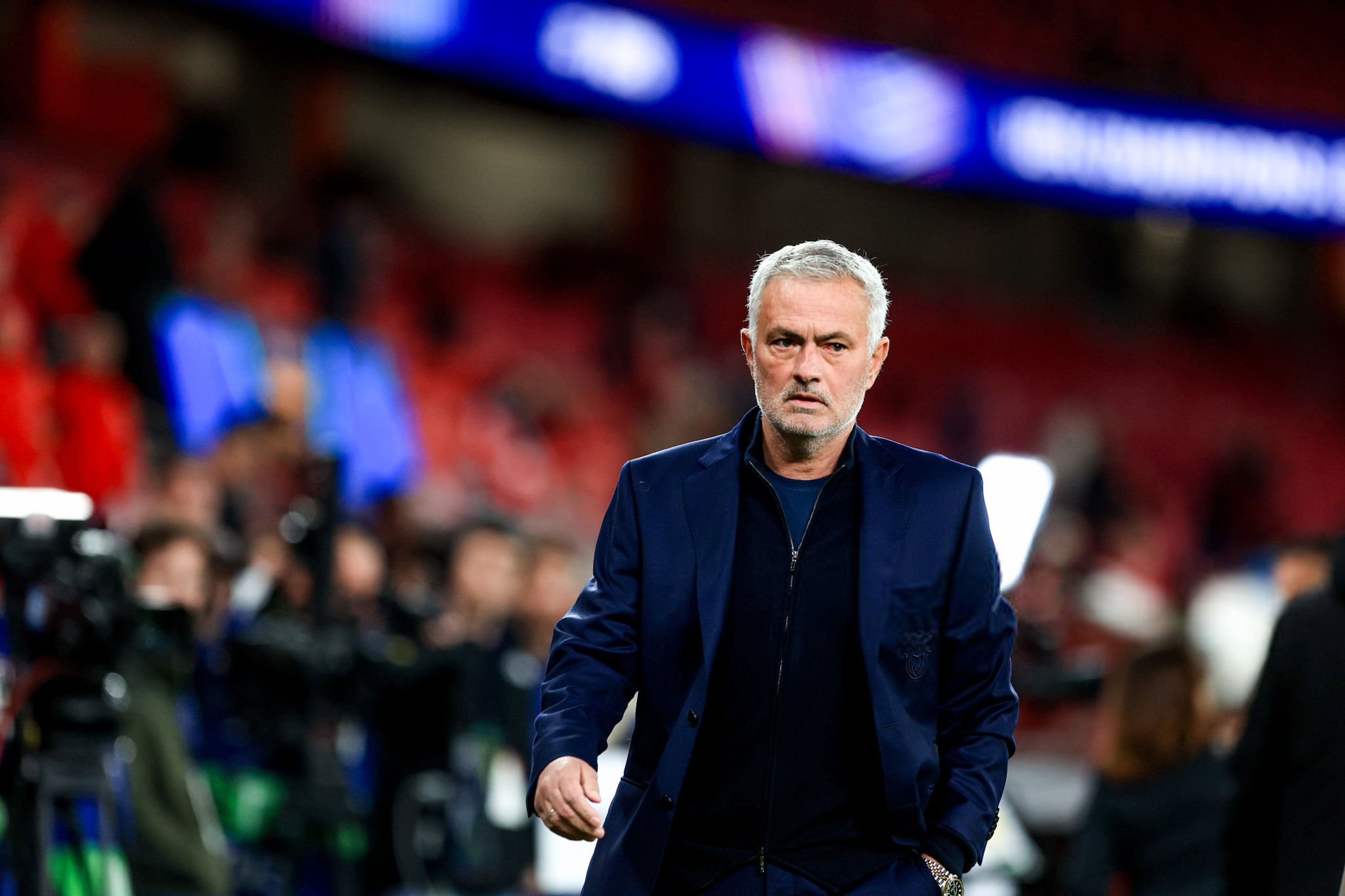 本轮输给尤文后，穆里尼奥执教的本菲卡想晋级欧冠淘汰赛可真是难了。目前本菲卡仅积6