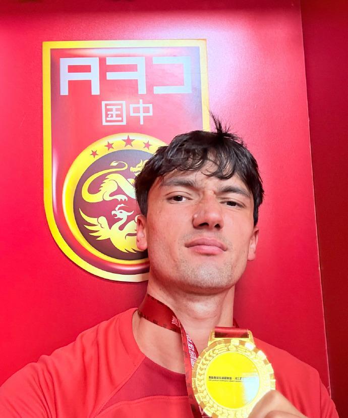 中国U22男足集训名单公布，木塔力甫成为成都独苗在这个年龄段，廖荣祥、胡荷韬和
