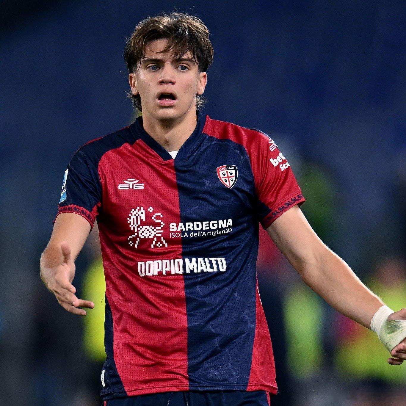 罗马体育报：尤文图斯是众多有意签下亚特兰大右后卫帕莱斯特拉（20，租借到卡利亚里