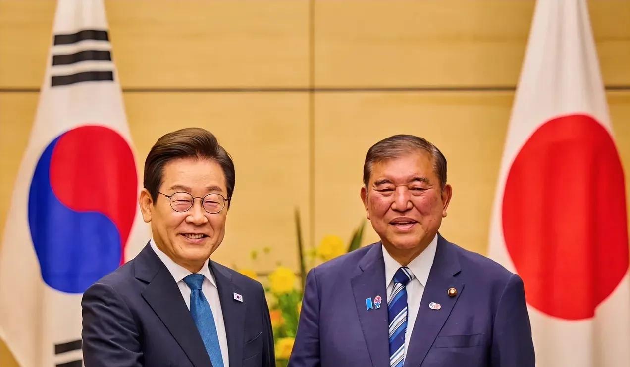李在明未当总统时，为抗议日本核污水排海绝食20多天。令人意外的是李在明上任总统后