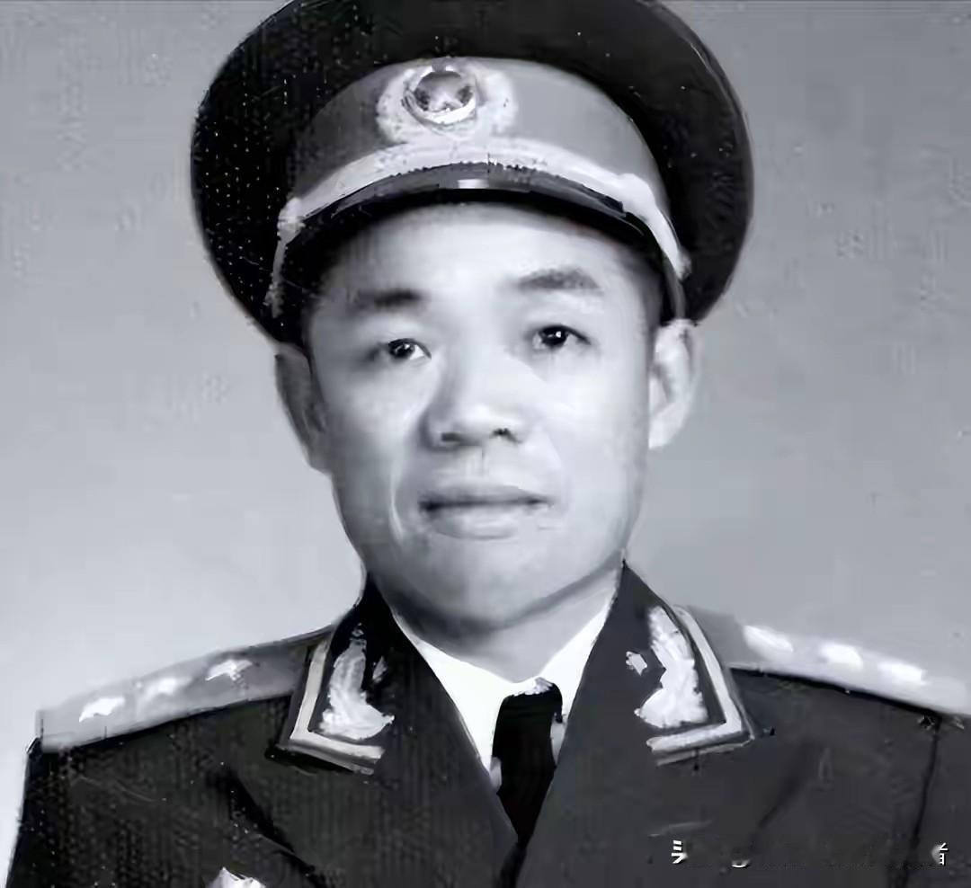 1950年，一封逼宫电报摆在毛主席案头，所有人都以为韩先楚疯了，谁知他这一赌，硬