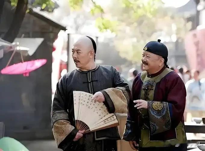 和珅为什么不讨好嘉庆?和珅不是不想讨好嘉庆，是他根本没得选。乾隆退位当太