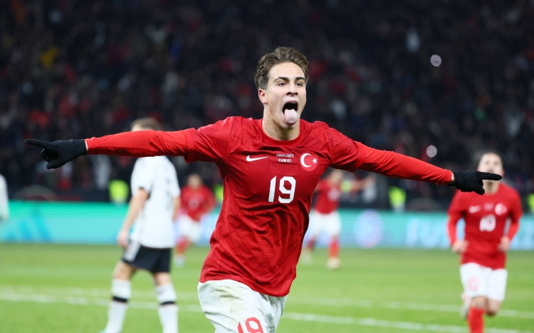 伊尔迪兹: 西班牙是现在世界排名第一的球队, 我对他们非常尊重