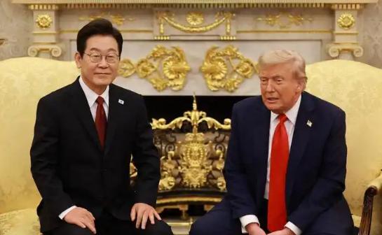从某种角度上说，李在明还真的算是一个人物，至少也是个了不起的政治家。在白宫会晤