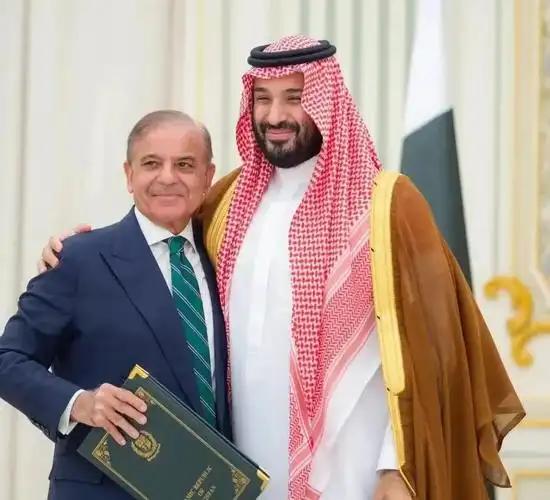 这或许是本世纪最精妙的一次“借力打力”，巴基斯坦似乎找到了一个独特的“致富”途径