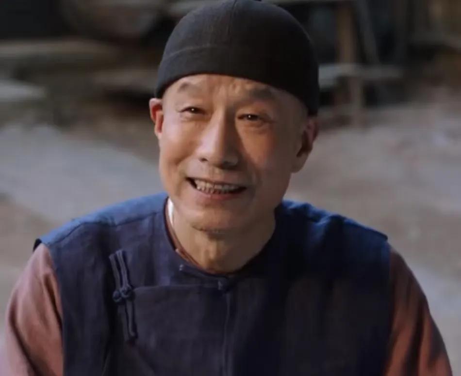 《大生意人》这四个都是国宝级的老戏骨啊，刘佩琦塑造的老廖，别看是一个成天躲债的老