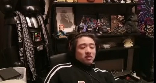 icon脚lol假赛“只能说LPL假赛挺多的，之前我队友也有，LPL假赛都是老生