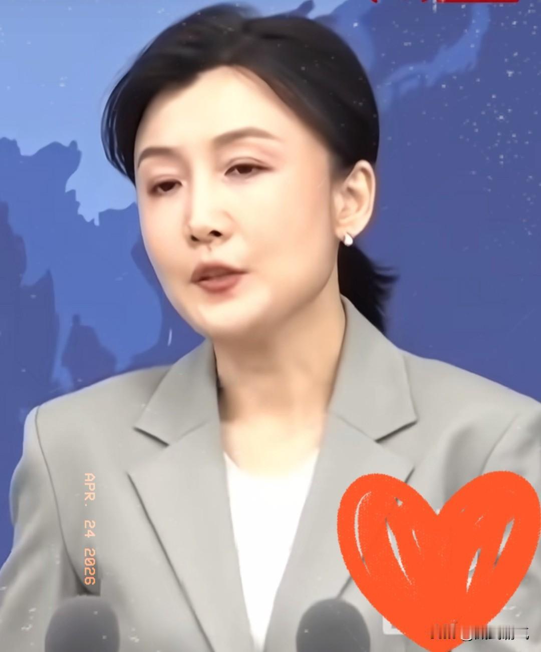 大陆给台海记者开门、发证、上发布会，人家进来替"台独"话语体系做推广，把"总统"