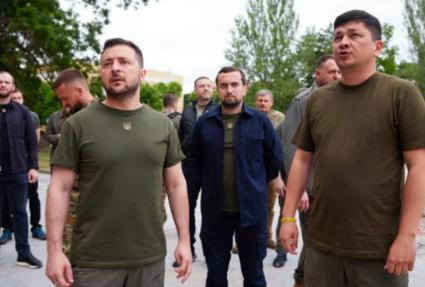 乌克兰这次可能真的要放弃土地了，作为泽连斯基坚定的盟友，尼古拉耶夫州的州长维塔利