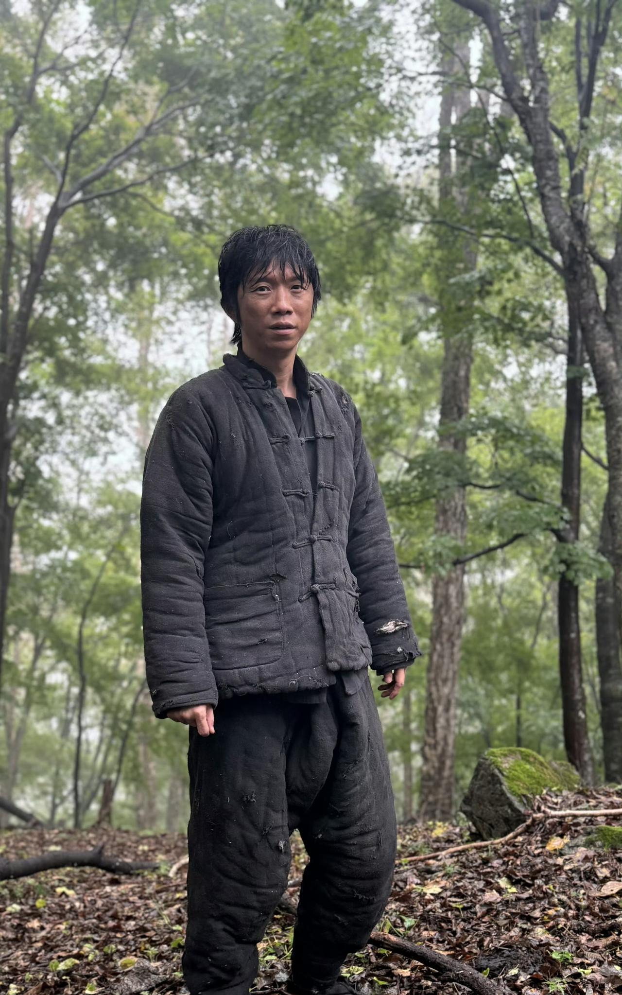 《生万物》太火了而宋家腾怕了！不应该啊，作为一部剧的男配角宋家腾应该开心呀，