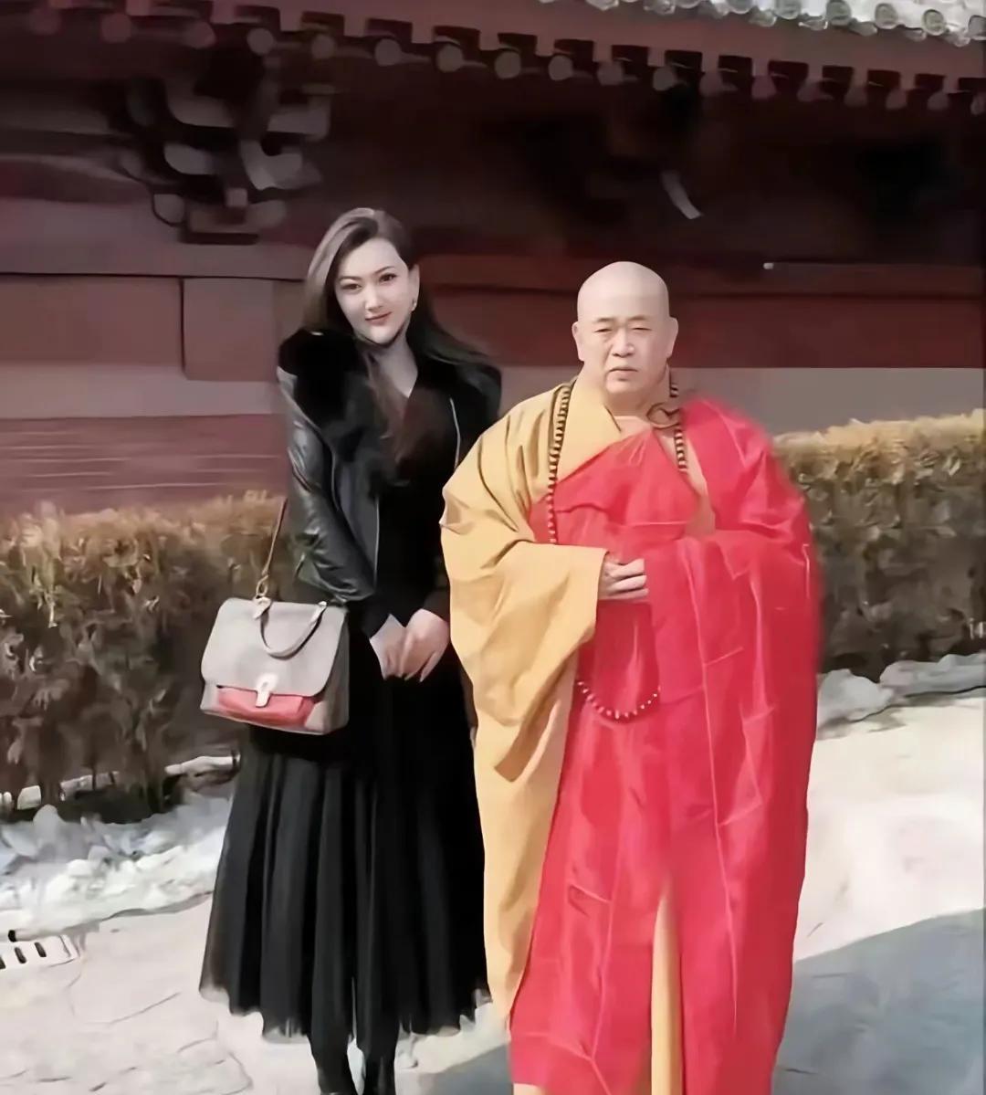 释永信的问题，大概率是出在这方面。不是女人，也不是孩子和财富等等，因为这些之前