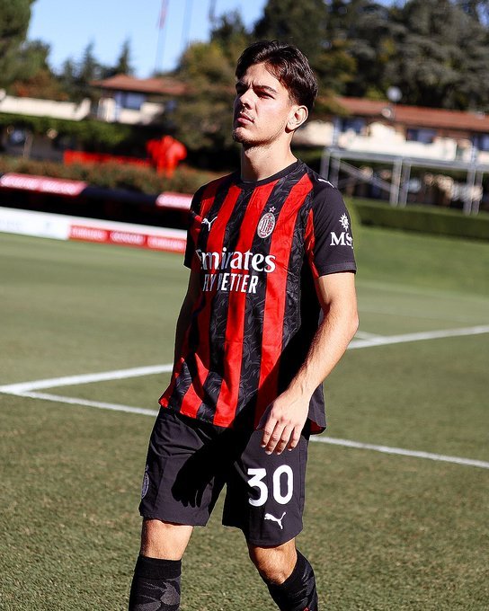 【亚沙里差点去尤文】莫雷托说，琼图利担任尤文图斯体育总监时，亚沙里的团队与尤文达