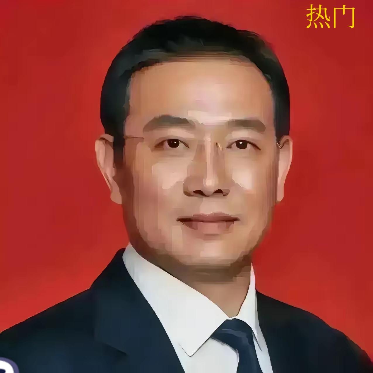 真正的人情世故，从来不是圆滑拍马屁，而是说话懂分寸什么叫人情世故：​1.