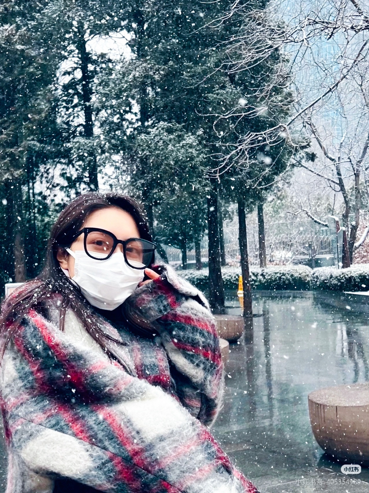 雪中漫步🚶🏻♀️❄️赵今麦