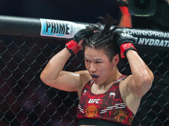 北京时间3月8日，UFC官方宣布，2020年3月8日中国女子格斗选手张伟丽对阵波