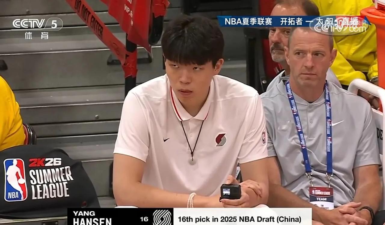 7月20日上午，NBA夏季联赛继续进行，在一场比赛中，波特兰开拓者队以77比61