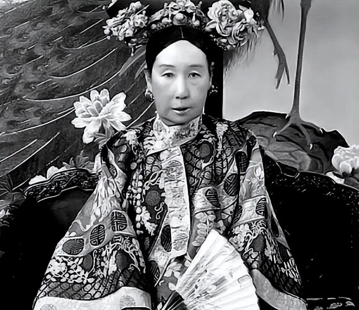 有人问慈禧的真实政治水平如何？要说政治水平的话，那慈禧还不入流，甚至很低：但