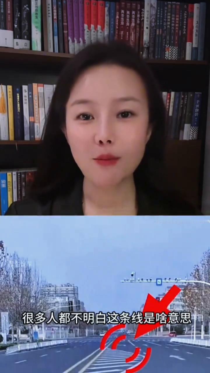 迷惑行为。也不知道怎么回事，这几年让人迷惑的行为真的是越来越多了。先是很多红绿
