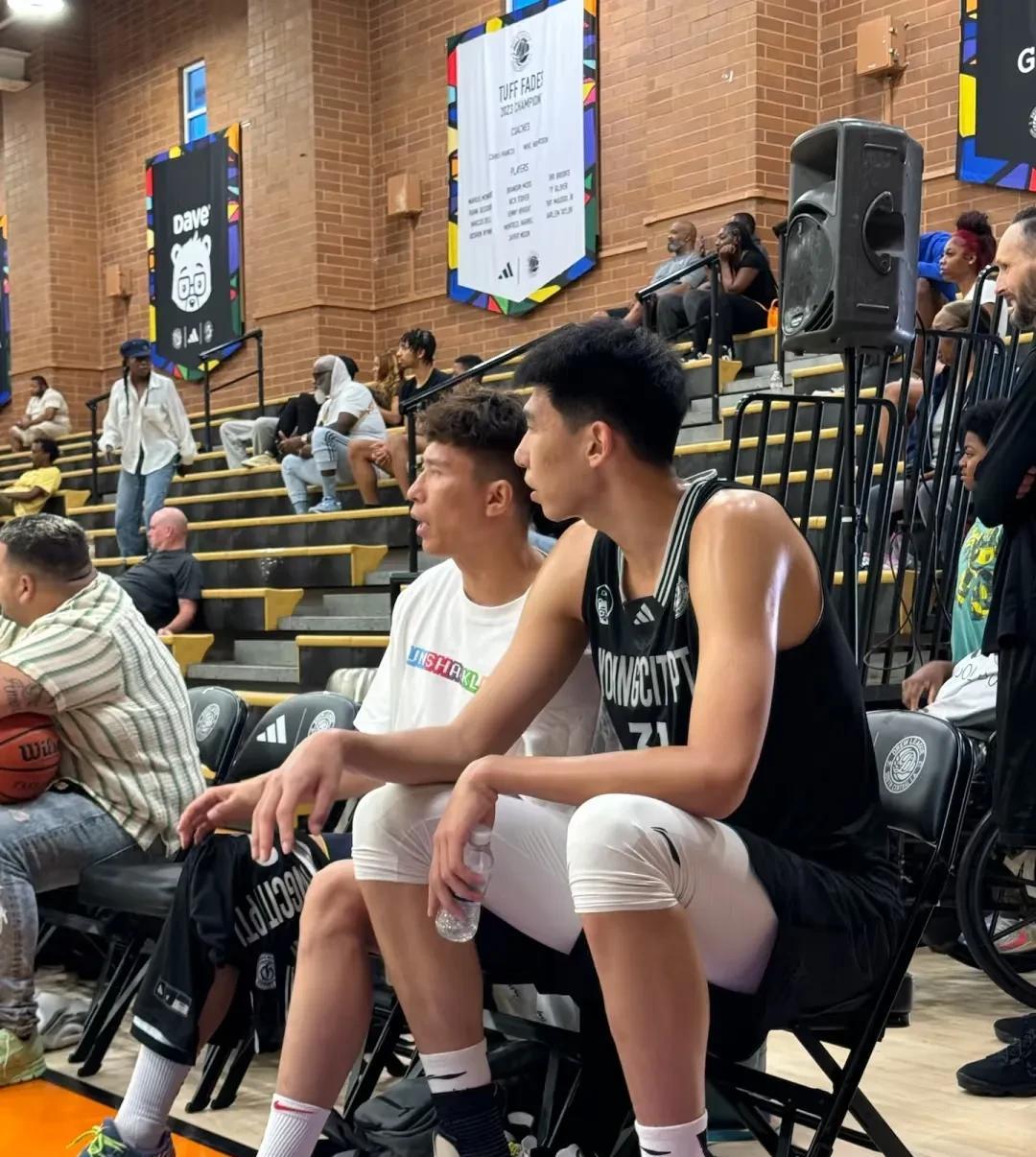 广东宏远中锋徐昕太可惜了吧，杨瀚森在nba夏赛首秀惊艳，10分4篮板5助攻，作为