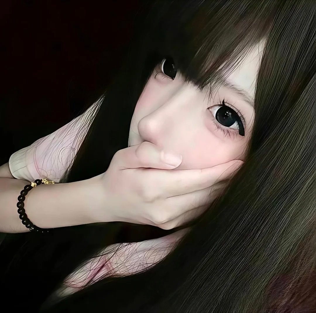 𝐖𝐞𝐂𝐡𝐚𝐭｜氛围感｜女生头像｜审美积累｜𝐒𝐡𝐚𝐫𝐞｜高