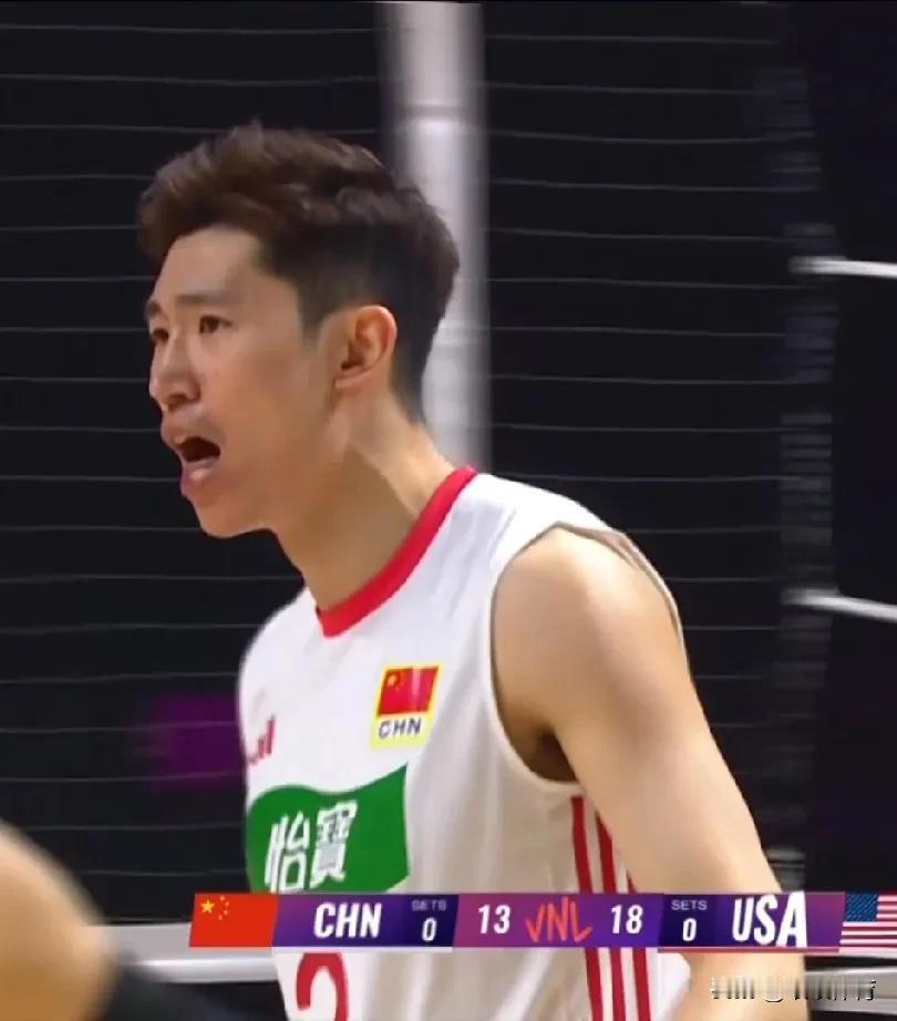 【中国男排第一局22-25】虽然第一局失利，但是开局慢热时，海宁换上队长江川，