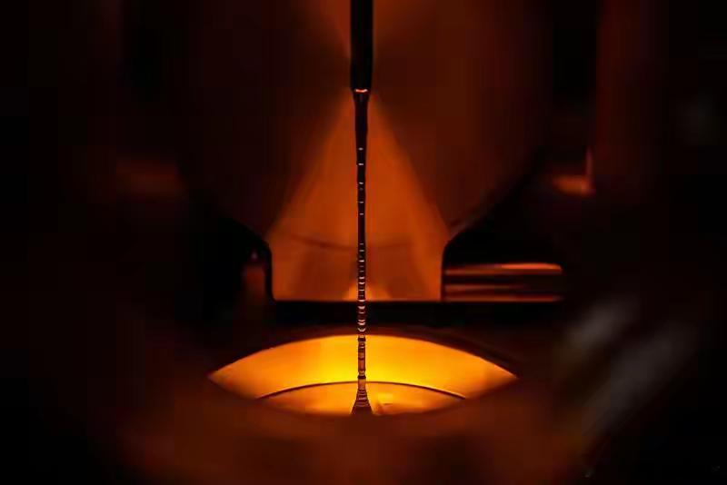 重大喜讯！我国科研再获重大突破！杭州镓仁半导体公司成功制造出直径8英寸的氧化镓单