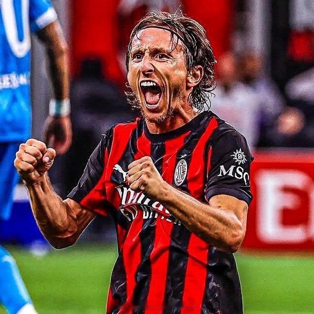 【8号位的代表人物】前利兹联主帅，“疯子”贝尔萨：“在足球这项运动当中，最难寻找