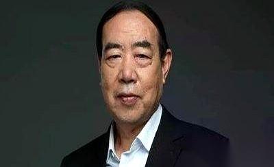 法国美女，10000美元，买走了贾平凹的《废都》。这事儿搁1997年，那叫一个