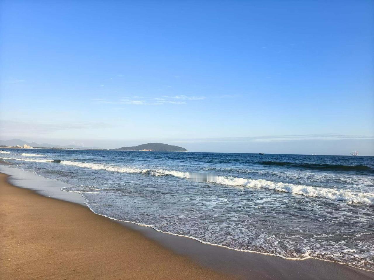 分享我这周有趣的事：寒冷的北方，冬天里，只能猫冬…温暖的海南岛，冬天里，还可