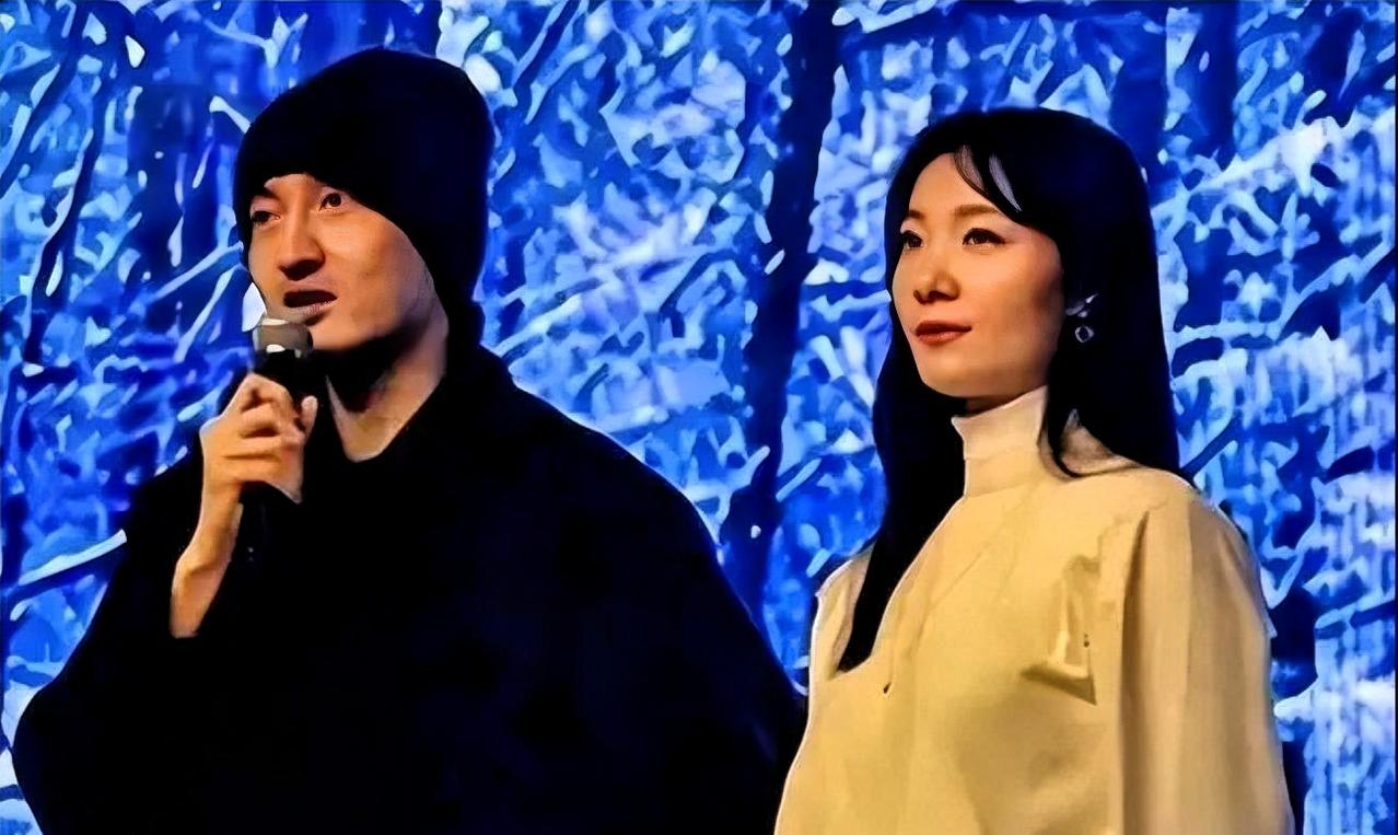 2022年全网劝离，他俩生了二胎。2026年出轨实锤，张婉婷却不离了。《再见