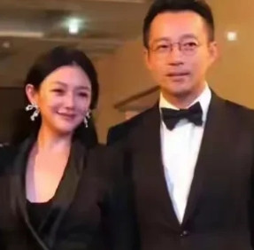 汪小菲还是在意前妻大S的，刻进骨子里的东西是抹不掉的！汪小菲直播，有人说让他多