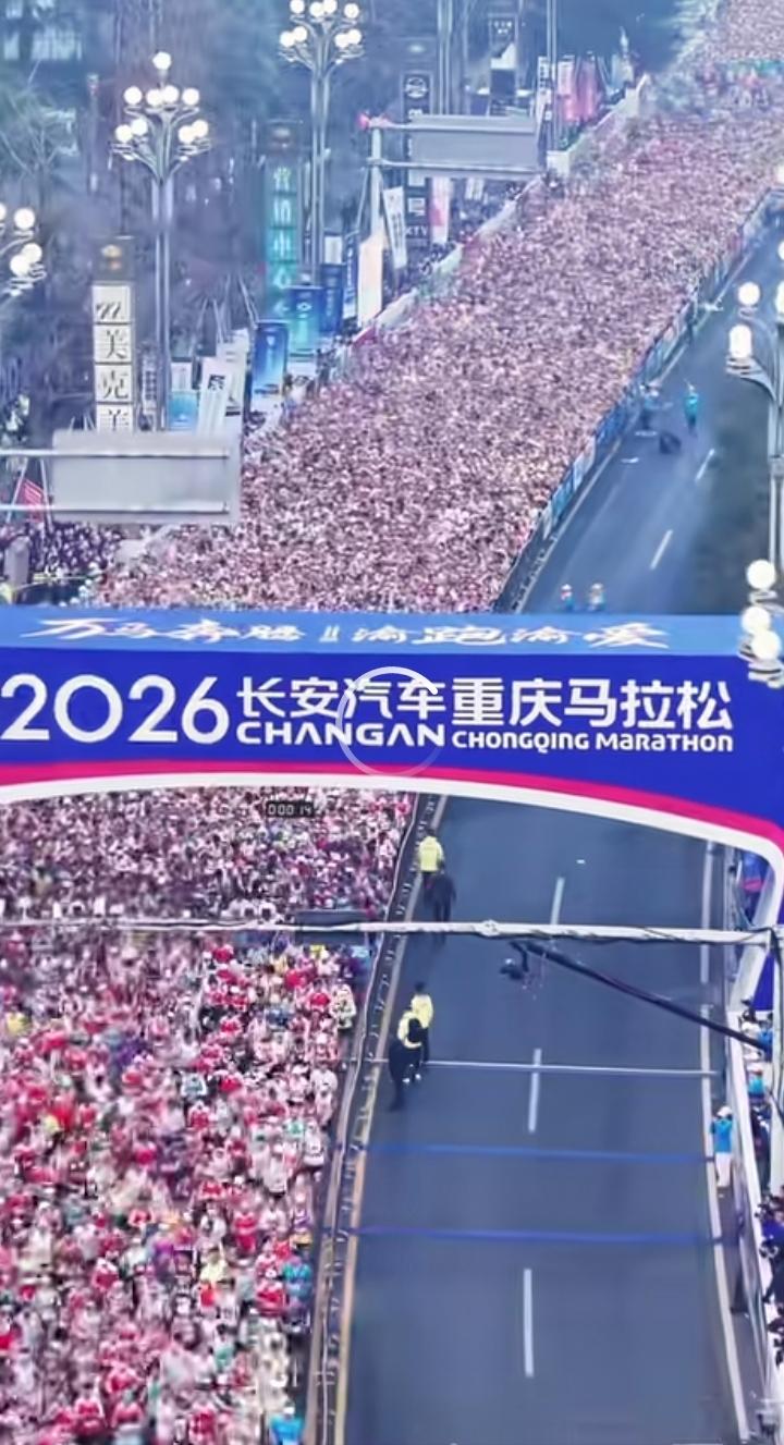 就问现在搞马拉松比赛很赚钱么？为什么每个城市都在办马拉松比赛？