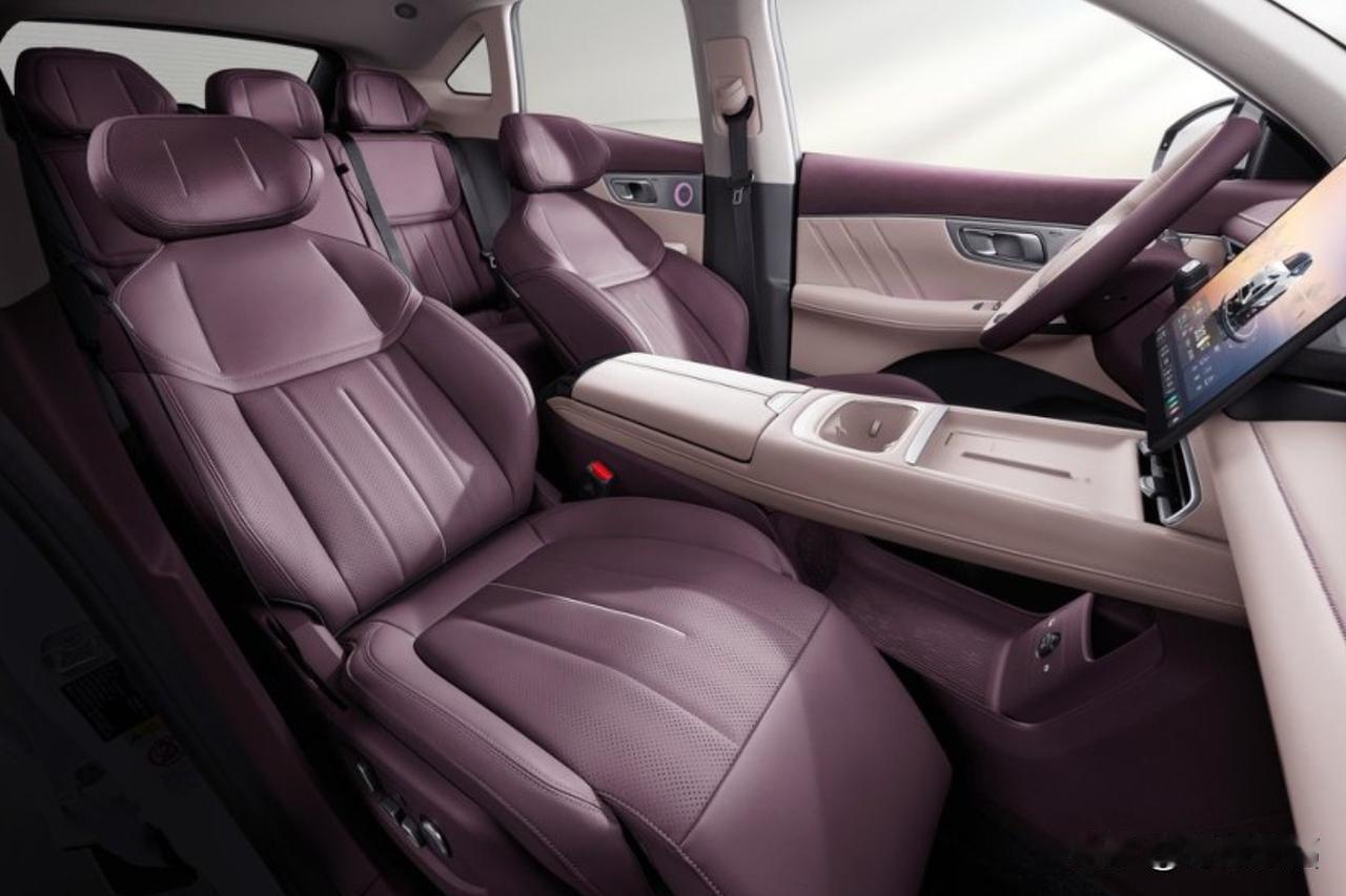 千万别不信，2025年国有车企实力年终最新排行前六名：1：一汽集团2：东风