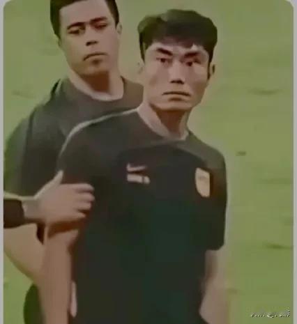 郑智是下任国足主帅的最佳人选？有人提议，伊万科维奇下课后让郑智出任国足主教练