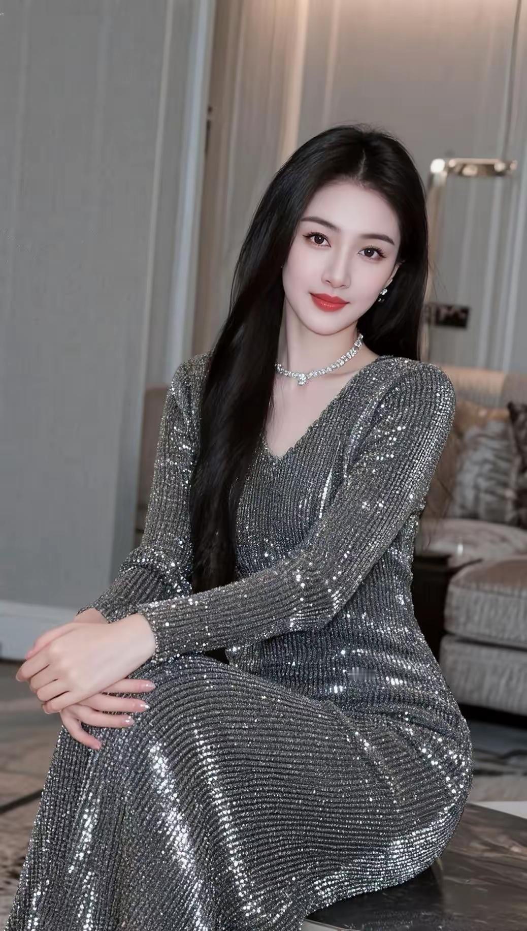 生活如茶，初尝苦涩，回味甘醇。挫折是成长的阶梯，痛苦教会坚韧。在平凡中见真谛，微