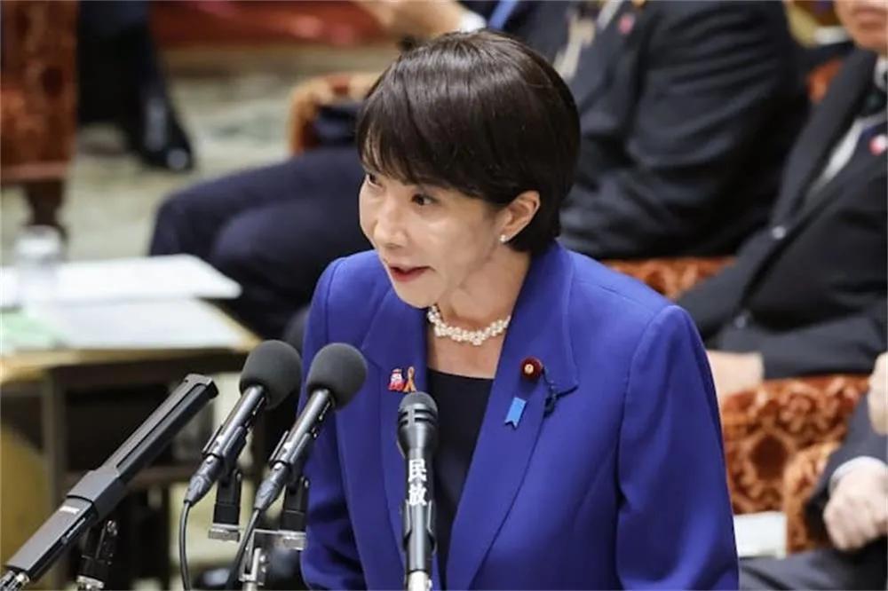 高市早苗7日在议会说，如果我们这边武力解决湾湾的问题，那么日本就要行使集体自卫权