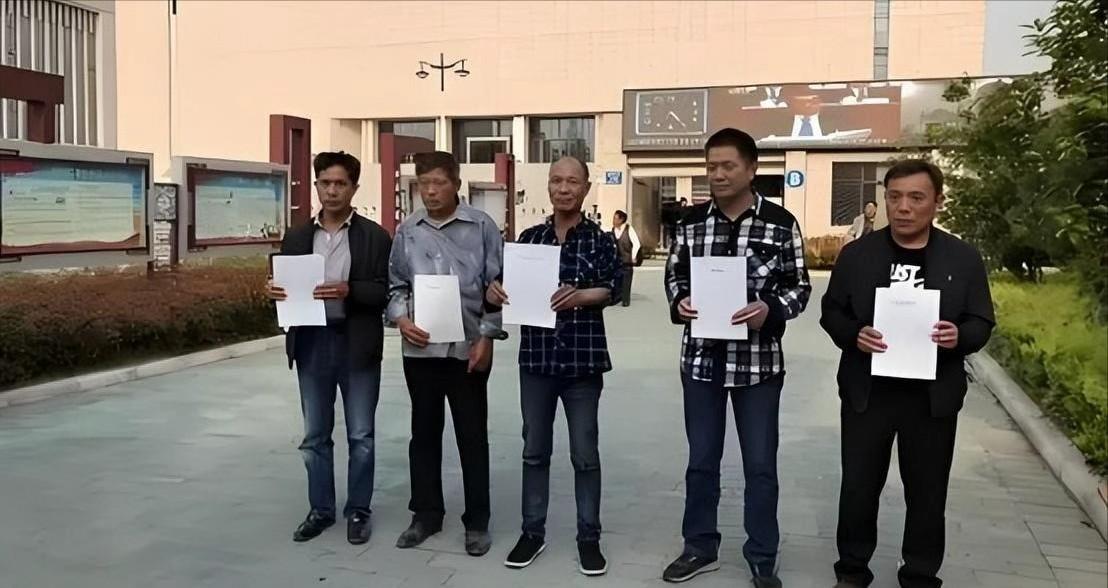 五周案是安徽涡阳的一起冤案，五个人被冤枉关了21年，最后无罪释放。但他们不要国家