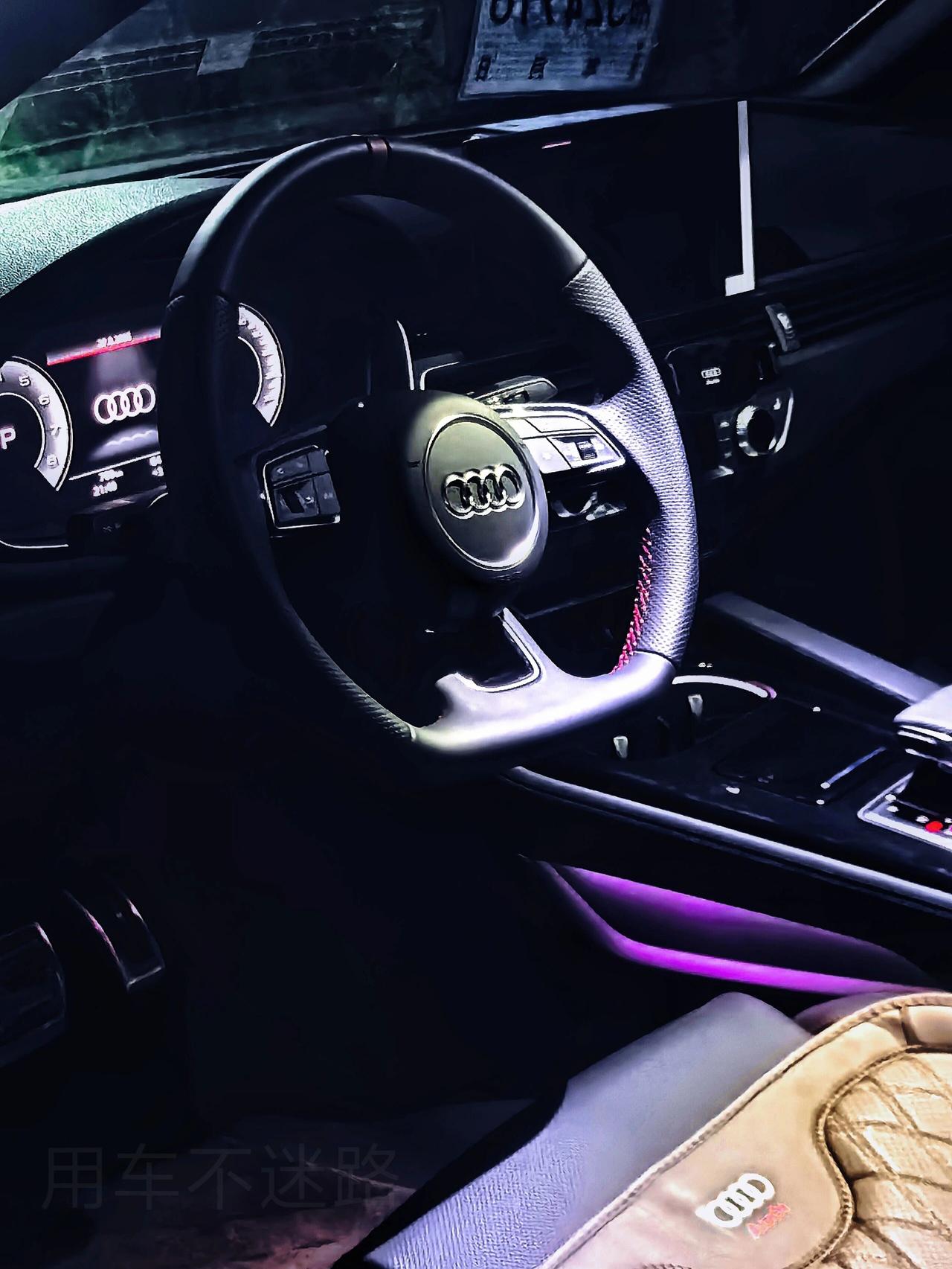 03年女生第一辆车，月薪5k也能稳稳养车刚提奥迪A4L动感豪华版，对比奔驰C和宝