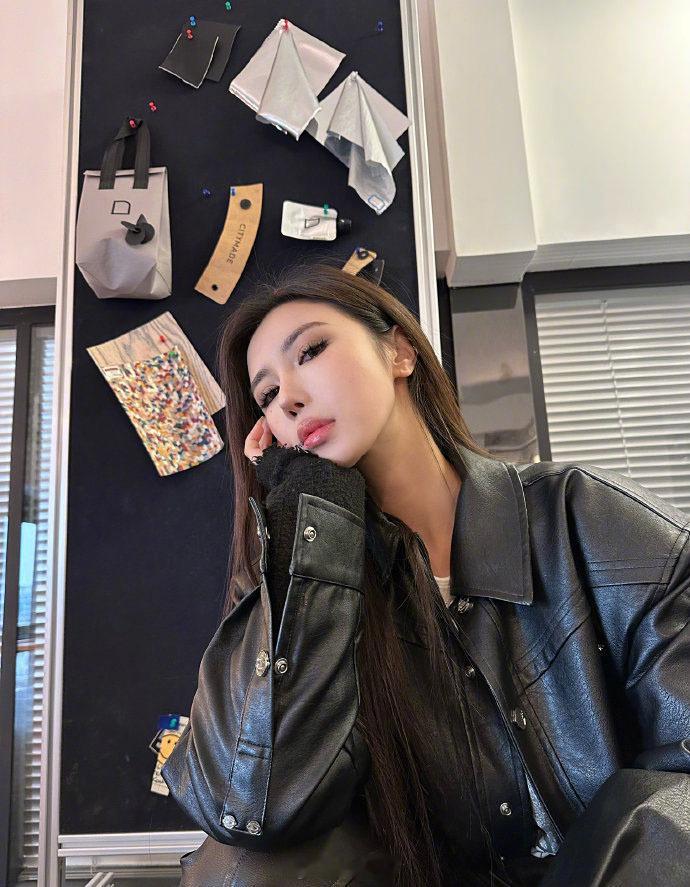 简单ins风格的咖啡店是真的好拍生活手记美出圈好久没有去探店咯我终究是按捺不住