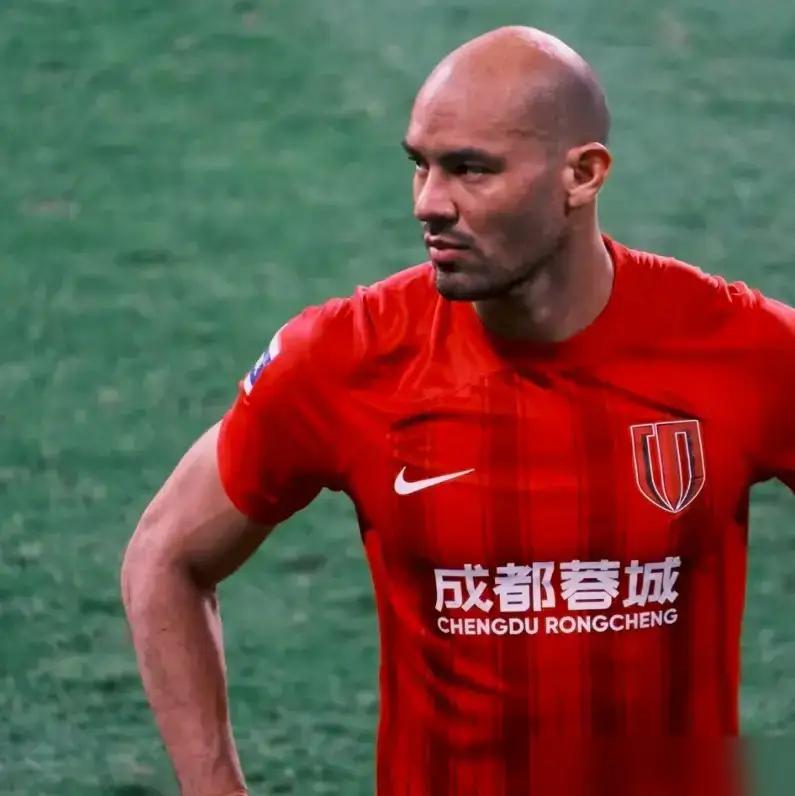 得记住玄学教训！云南玉昆又打上门来，费利佩你得赶紧去凤凰山修修球门！去年4月