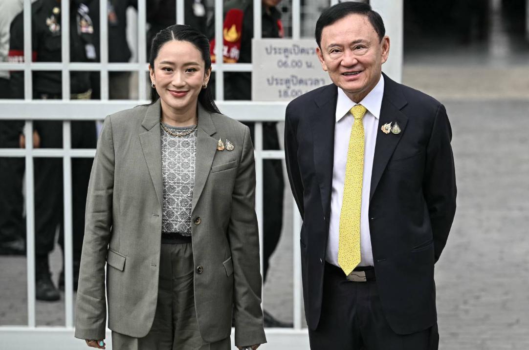 泰国税务部门最近放风，说要调查他信的资产。表面看是查税，实际上是在泰国政坛微妙的