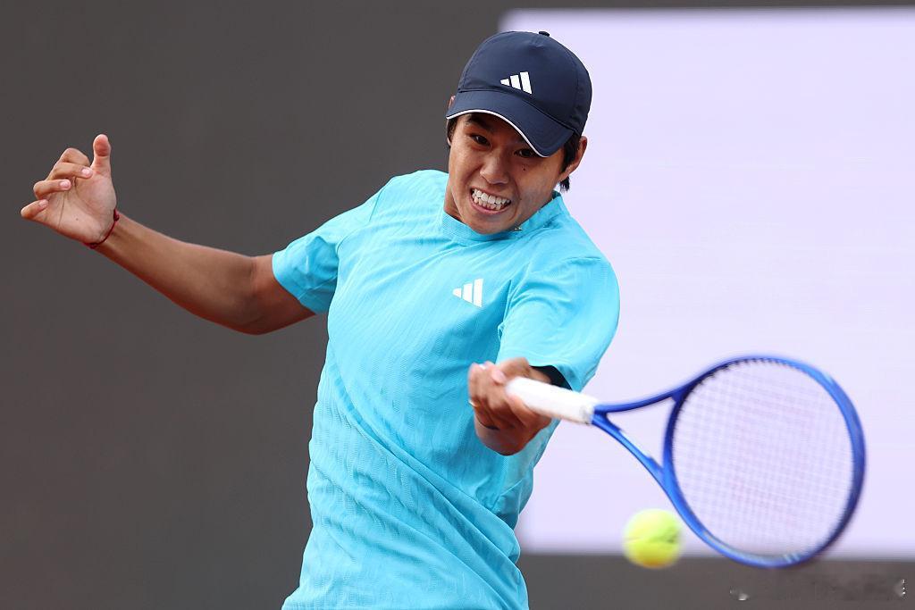 勒纳·钱首进红土大师赛16强💪ATP1000罗马大师赛第三轮，19号种子勒纳