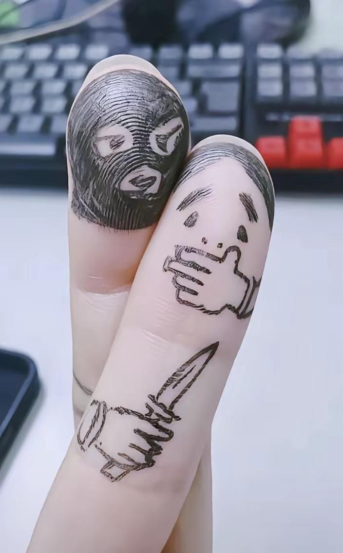 上班摸一下鱼，终于可以施展你的才华了[赞][大笑]
