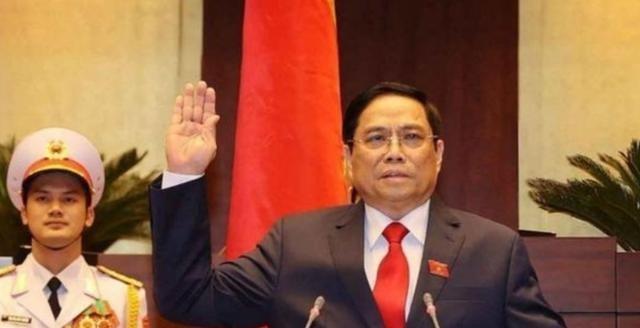 越南不再让中国转让高铁技术，起初越南觉得各国都会抢着来修他们的高铁，所以想来一个