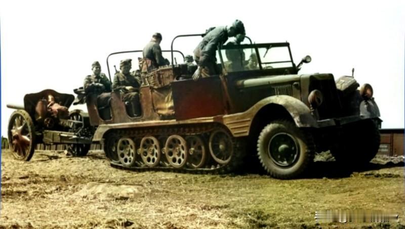 提起第二次世界大战时期的德三炮兵，可能不少人觉得他们是一支由半履带式牵引车牵引的