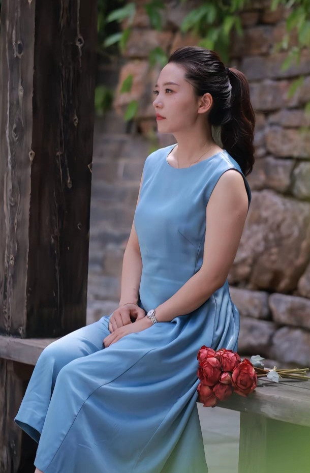 你还年轻，阿姨不怪你！把少女当个宝…