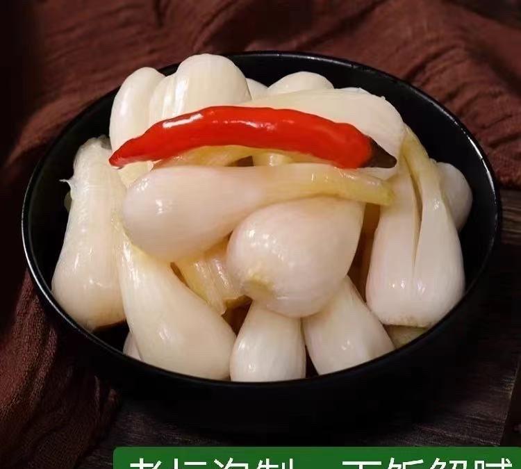 酱菜，泡菜为什么非得放糖做成带甜味的？咸菜就是咸菜，我可不喜欢吃带甜味的咸菜，可